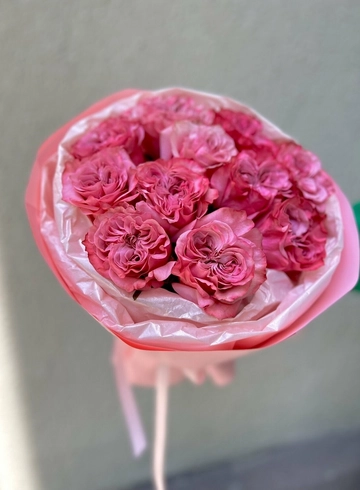 Букет из пионовидных роз «Звездная ночь» от интернет-магазина цветов в 