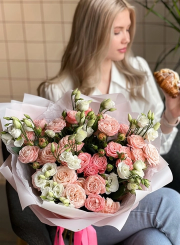 Букет  &laquo;Мулен Руж&raquo; от интернет-магазина цветов в 