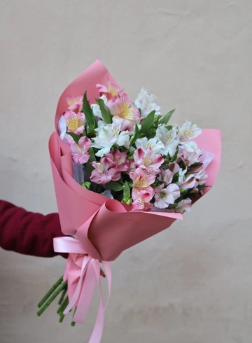 Букет альстромерий &laquo;Австрия&raquo; от интернет-магазина цветов в 