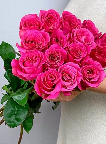 Букет &laquo;15 малиновых роз&raquo; от интернет-магазина цветов в 