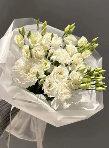 Букет &laquo;Легкость&raquo; от интернет-магазина цветов в 