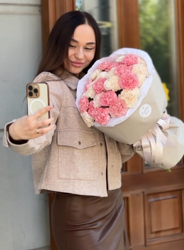 Букет «25 диантусов» от интернет-магазина цветов в 