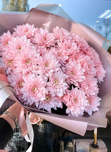 Букет розовых хризантем  « Ля Мур» от интернет-магазина цветов в 