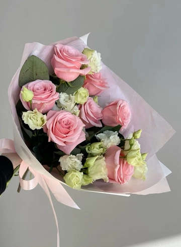 Букет &laquo;Розы с эустомой&raquo; от интернет-магазина цветов в 