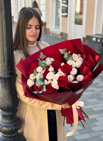 Букет &laquo;Романтичный&raquo; от интернет-магазина цветов в 