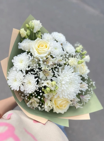 Букет «Светлые оттенки» от интернет-магазина цветов в 