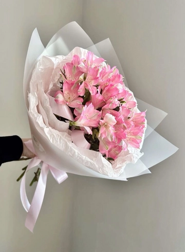 Букет «5 розовых альстромерий» от интернет-магазина цветов в 