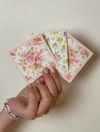 Открытка цветочный принт без надписи  от интернет-магазина «» в 