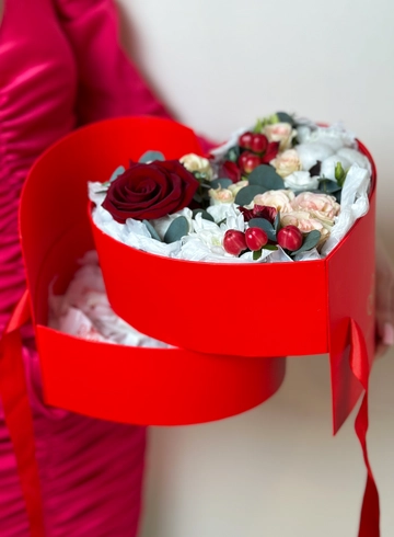 Сердце трансформер с конфетами  от интернет-магазина цветов в 