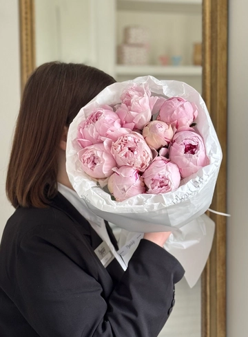 Букет пионов «Сара Бернар» от интернет-магазина цветов в 