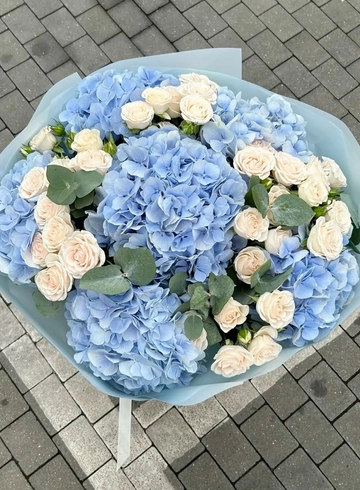 Букет «Нежный десерт с гортензиями» от интернет-магазина цветов в 