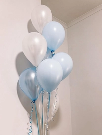 Фонтан из бело-голубых Шаров ( 9 шт) от интернет-магазина «» в 