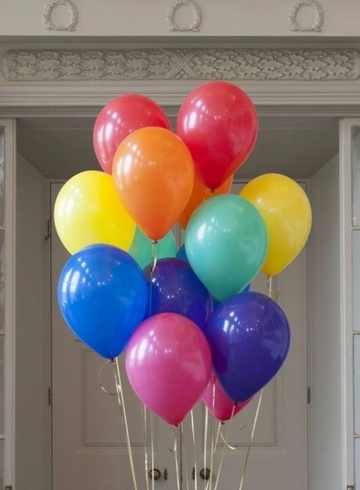 Фонтан из 15 ярких Шаров  от интернет-магазина цветов в 