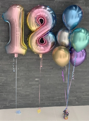 Набор Шаров с двумя цифрами и 5 шарами металлик  от интернет-магазина цветов в 