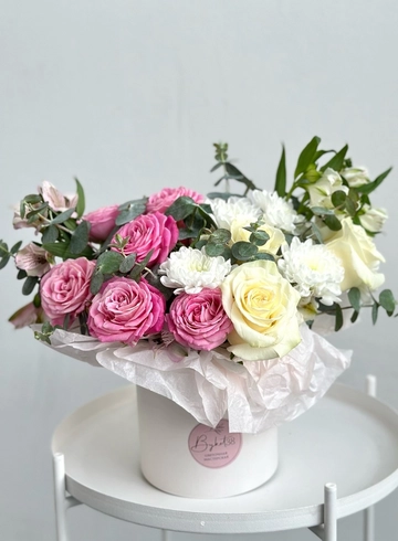 Бокс  «Комплимент» от интернет-магазина цветов в 